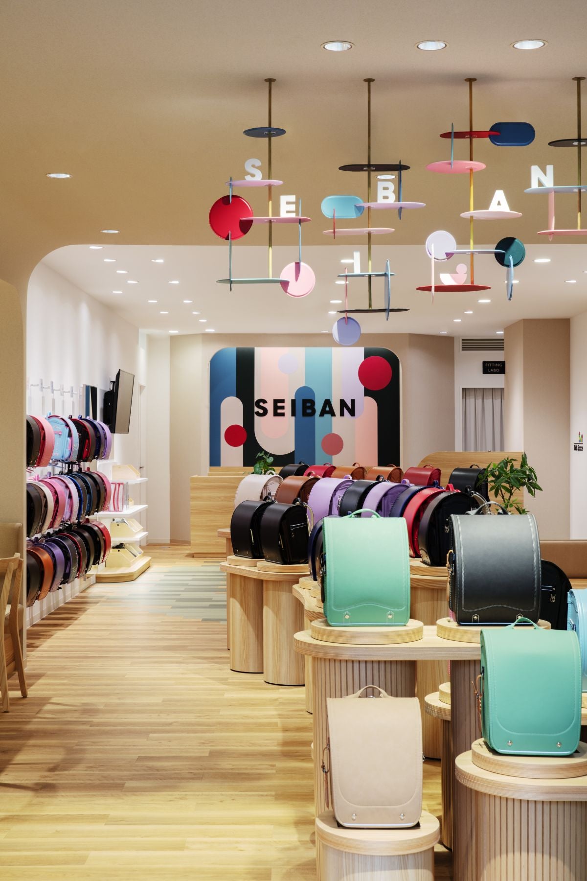 「天使のはね」のランドセルでおなじみのセイバン様による15店舗目の直営店　セイバン 横浜港北